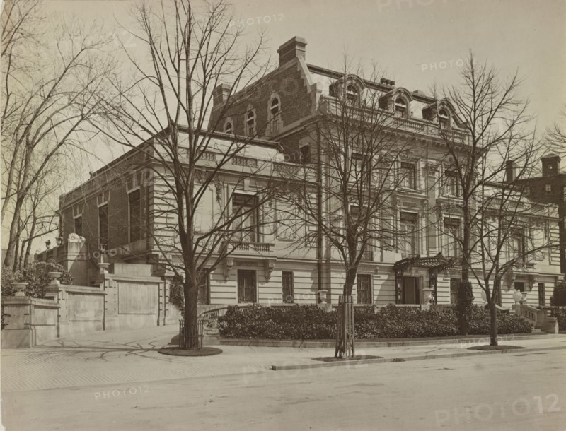 Mary Scott Townsend house, Washington, D.C., c1910. Creator: Frances Benjamin Johnston.