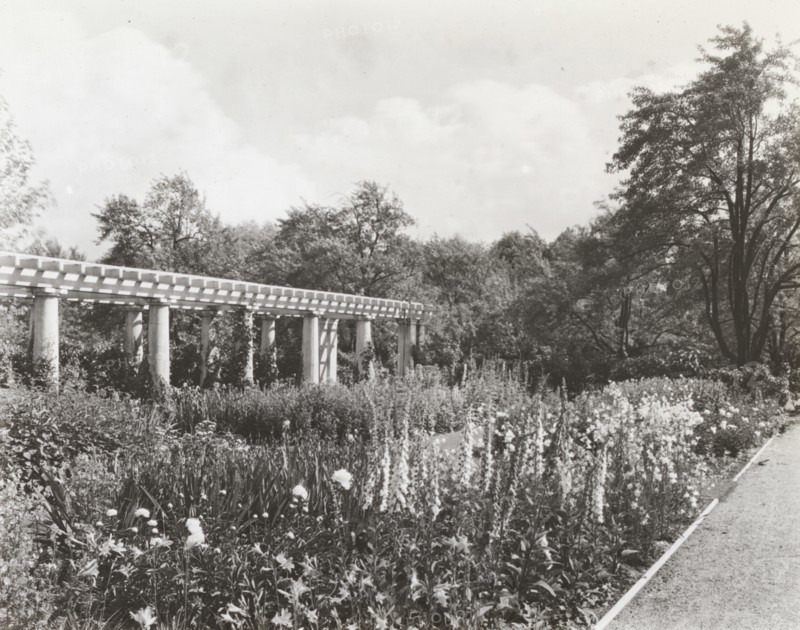 Lake Terrace, John Stoughton Newberry, Jr., house, 99 Lake Shore Drive, Grosse Pointe..., 1917. Creator: Frances Benjamin Johnston.