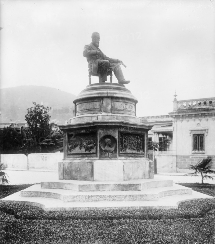 Jose De Alencar statue, between 1910 and 1920. Creator: Harris & Ewing.