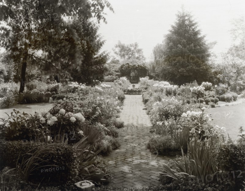 Reveille, Elmer Mulford Crutchfield house, 4200 Cary Street, Richmond, Virginia, 1929. Creator: Frances Benjamin Johnston.