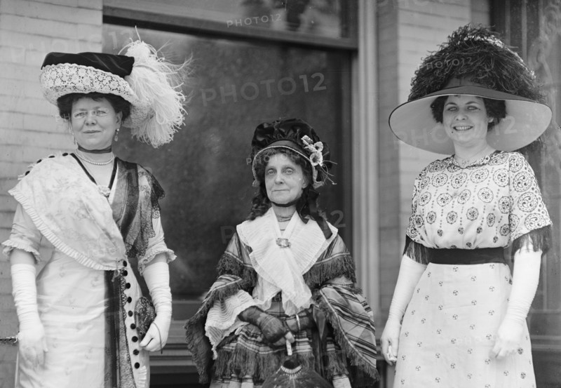 Dolly Madison Breakfast - Mrs. William F. Dennis; Mrs. Chase Riker; Mrs. Mann Barker, 1912. Creator: Harris & Ewing.