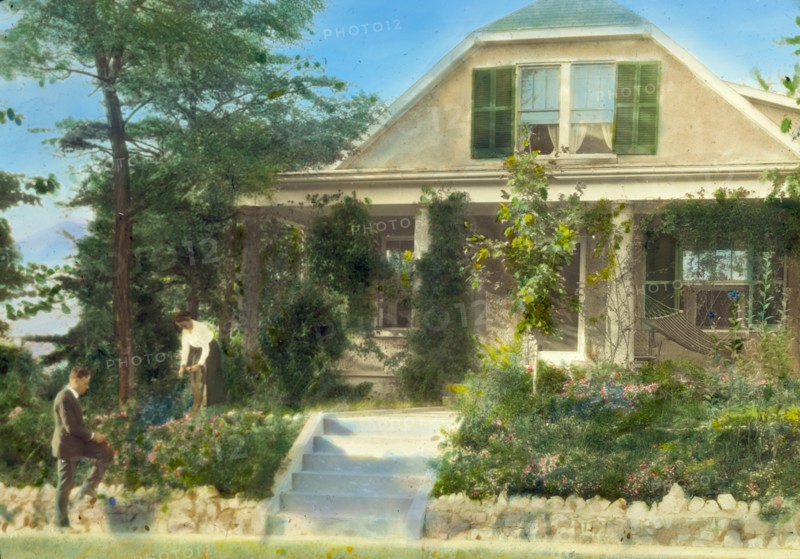Edgar Theodore Wherry house, 3331 Stephenson Place, Chevy Chase, Washington, D.C., 1921. Creator: Frances Benjamin Johnston.
