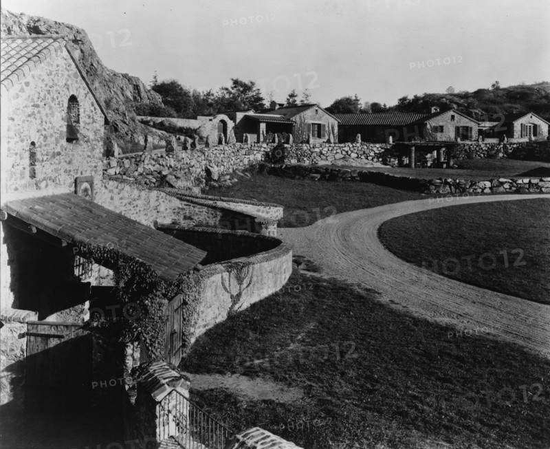 Surprise Valley Farm, Arthur Curtiss James property, Beacon Hill Road, Newport, Rhode Island, 1917 Creator: Frances Benjamin Johnston.