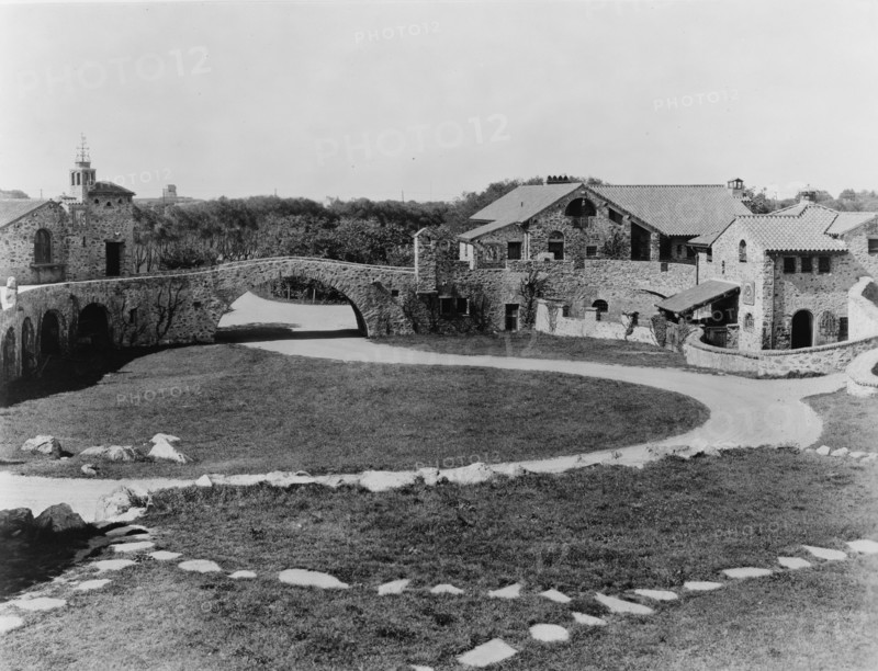 Surprise Valley Farm, Arthur Curtiss James property, Beacon Hill Road, Newport, Rhode Island, 1917 Creator: Frances Benjamin Johnston.