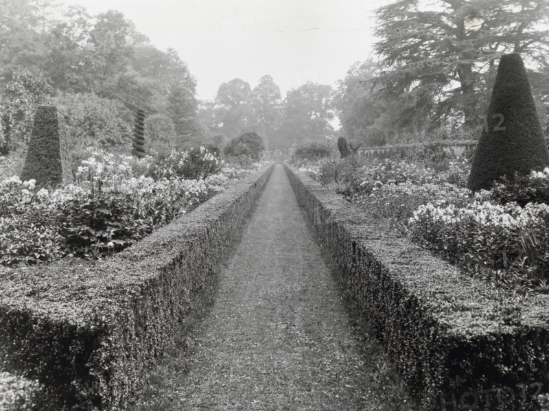 Cliveden Viscount Waldorf Astor house, Taplow, Buckinghamshire, England, 1925. Creator: Frances Benjamin Johnston.