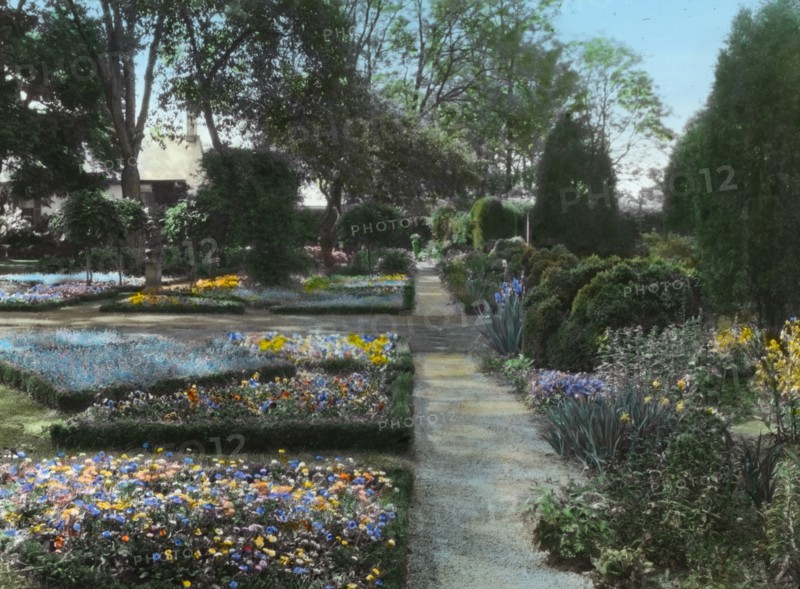 Chatham, Colonel Daniel Bradford Devore house, 120 Chatham Lane, Fredericksburg, Virginia, 1927. Creator: Frances Benjamin Johnston.