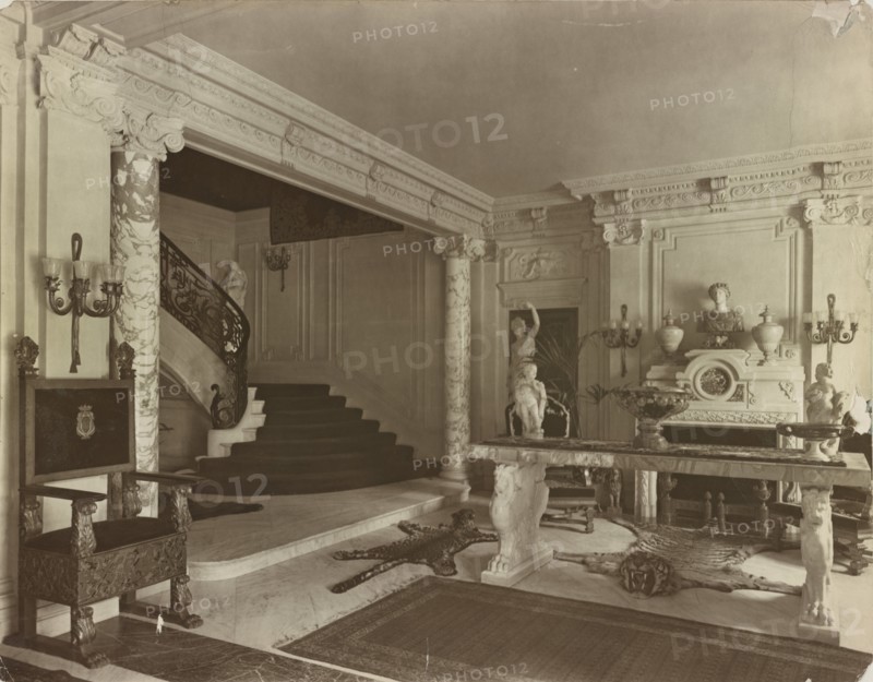 Mary Scott Townsend house, Washington, D.C., between 1910 and 1911. Creator: Frances Benjamin Johnston.