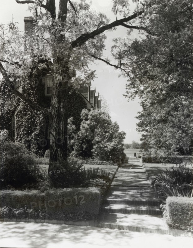 York Hall, Captain George Preston Blow, Route 1005 and Main Street, Yorktown, Virginia, 1929. Creator: Frances Benjamin Johnston.