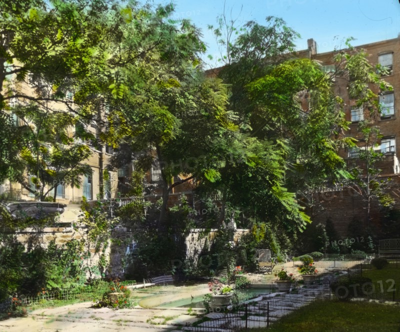Jones Wood townhouses, East 65th and East 66th Streets between Lexington and...New York, 1921. Creator: Frances Benjamin Johnston.