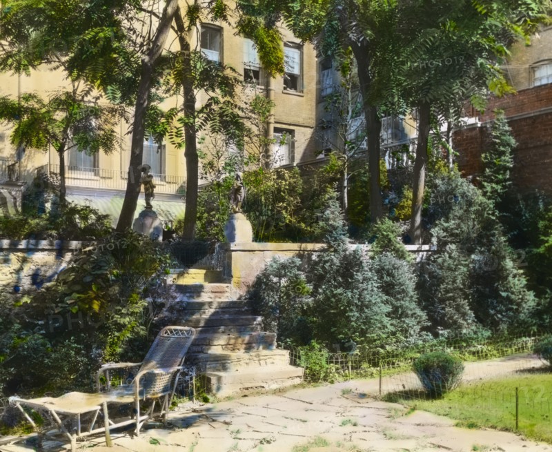 Jones Wood townhouses, East 65th and East 66th Streets between Lexington and..., New York, 1921. Creator: Frances Benjamin Johnston.