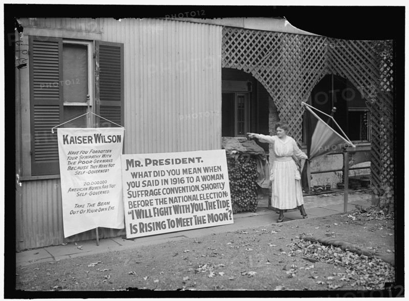 Woman suffrage banners, between 1916 and 1918. Creator: Harris & Ewing.