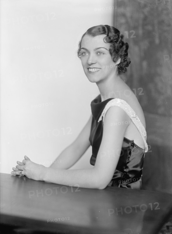 Mrs W.C. Bullock, Portrait, 1933.