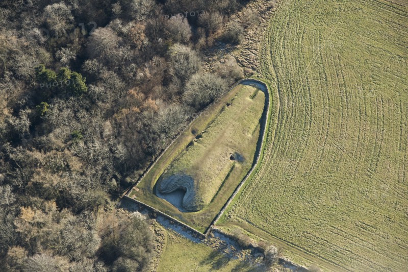 Belas Knap long barrow, Gloucestershire, 2016.