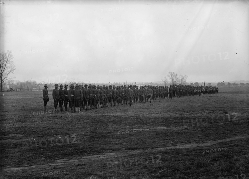 Army, U.S. Negro Troops, 1917. [African American soldiers].