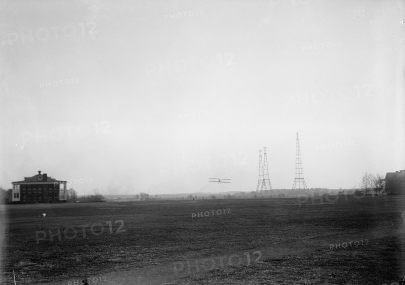 Aviation, Army - Early Type Thomas Flyer, Tractor Biplane, 1914.