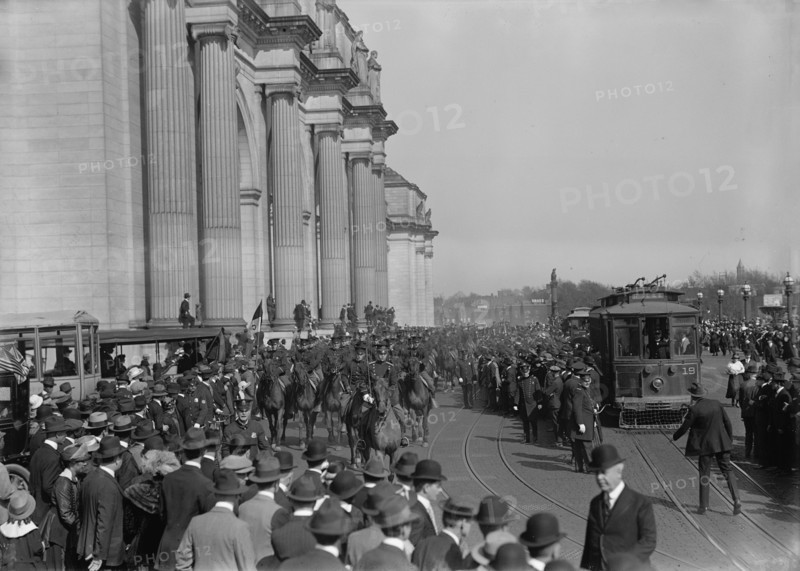 British Commission To U.S - Arrival At Union Station; General Views, 1917.