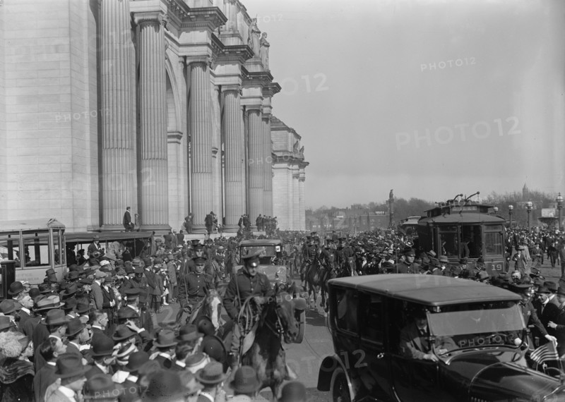 British Commission To U.S - Arrival At Union Station; General Views, 1917.