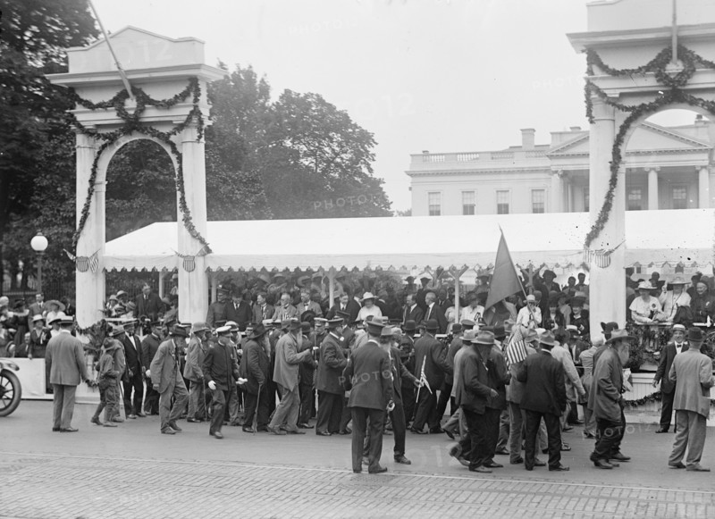 Confederate Reunion - Parade; Reviewing Stand, 1917. Creator: Harris & Ewing.