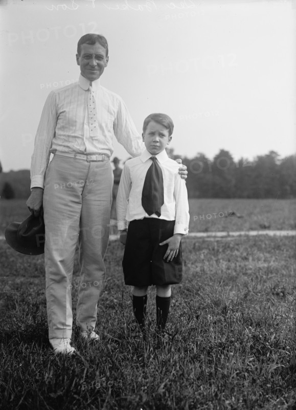 Newton Diehl Baker, Secretary of War, with Son, 1913. Creator: Harris & Ewing.