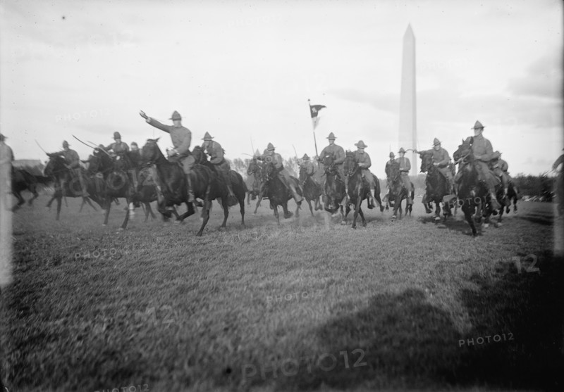 Cavalry Review By President Wilson - Cavalry In Maneuvers, 1913. Washington, DC.
