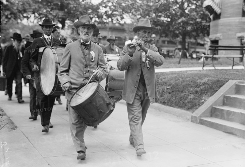 Confederate Reunion - Fife And Drum Corps, 1917. Old soldiers in Washington, DC.