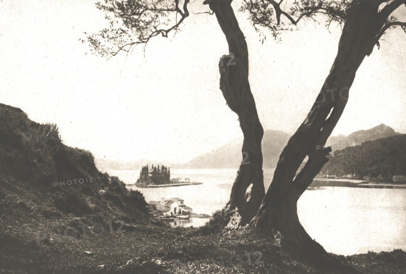 ''Corfou et l'Achilleion; Une baie de l'ile de Corfou.', 1916. Creator: B. Borri.