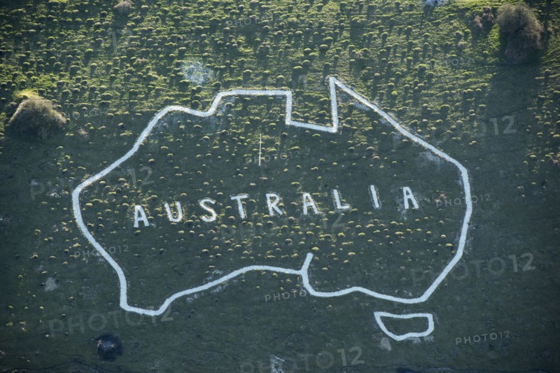 Outline chalk map of Australia, Wiltshire, 2019. Creator: Damian Grady.