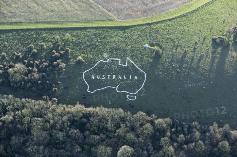 Outline chalk map of Australia, Wiltshire, 2019. Creator: Damian Grady.