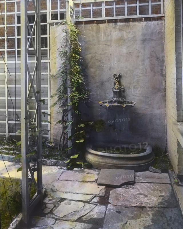 Ruth Bramley Dean house, 150 East 61st Street, New York, New York, c1922. Creator: John Wallace Gillies.