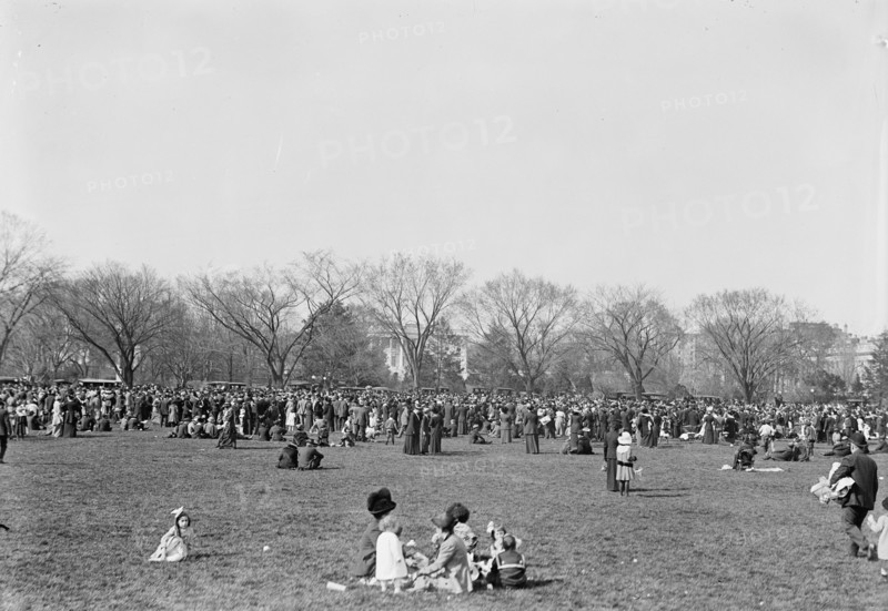 Easter Egg Rolling, White House, 1914.