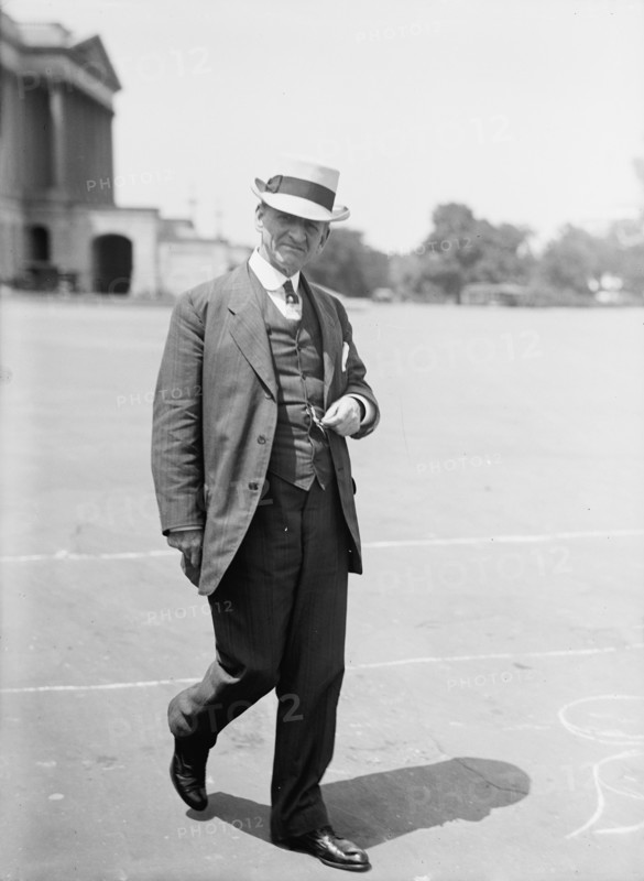 Glass, Carter. Rep. from Virginia, 1902-1918; Secretary of The Treasury, 1918-1920; Senator, 1920-, 1913.