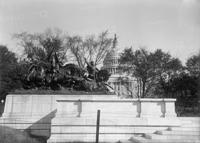 Grant Memorial at Capitol. Caisson Group of Statuary, 1914.