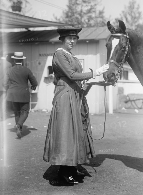 Horse Shows - Miss Constance Vauclain, 1916.
