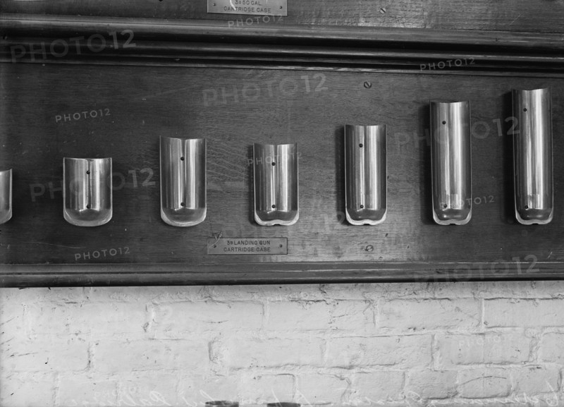 Navy Yard, U.S., Washington - Caps., Torpedo Shop, 1917.