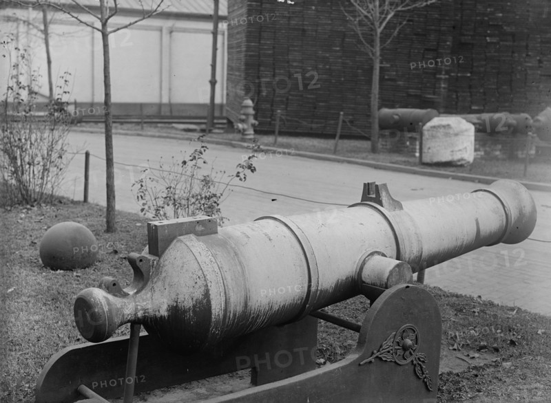 Navy Yard, U.S., Washington, 1917.