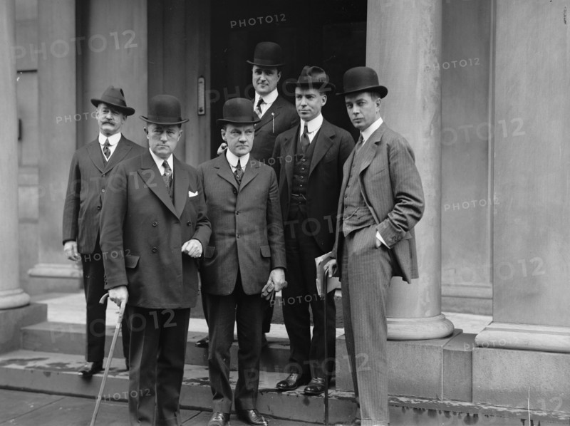 Red Cross, American - Emergency Fin. Com.: Frank B. Hayne; H.P. Davison, Chairman; Cornelius...,1917 Creator: Harris & Ewing.