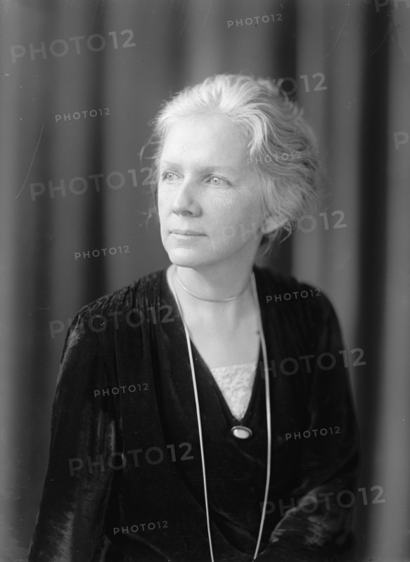 West, R. Thomas, Mrs. - Portrait, 1933.
