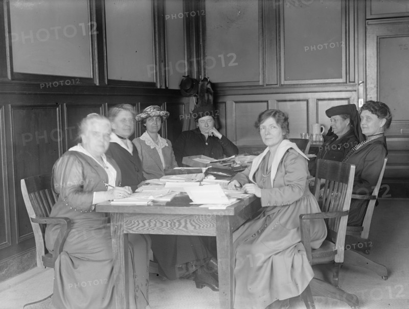 Woman's Committee - Council of National Defense, Dr. Anna Howard Shaw; Ida M. Tarbell..., 1917. Creator: Harris & Ewing.