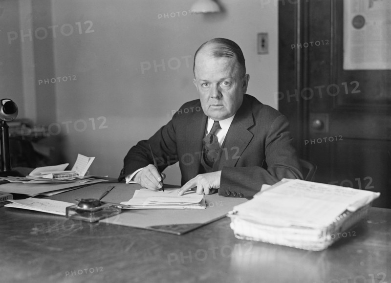 Woolley, Robert W., Commissioner, I.C.C.; Director of Mint; Director of Publicity, 1st Liberty Loan, 1917.