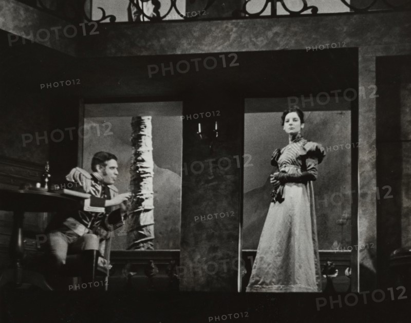 Sitting soldier and woman, 1938.