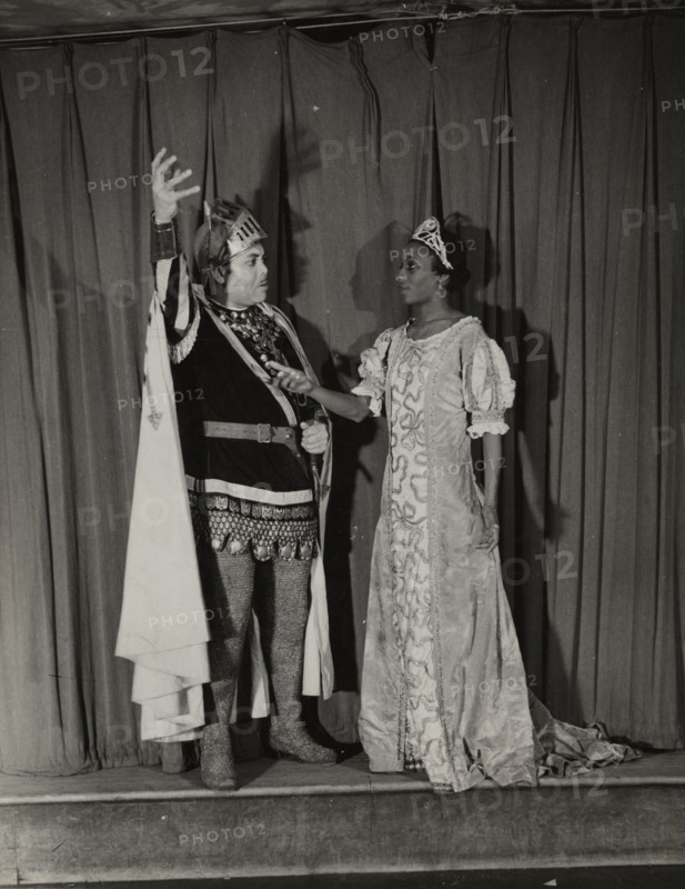 Parker Watkins as Manrico and Mattie Washington as Leonora, (1936 - 1938?).