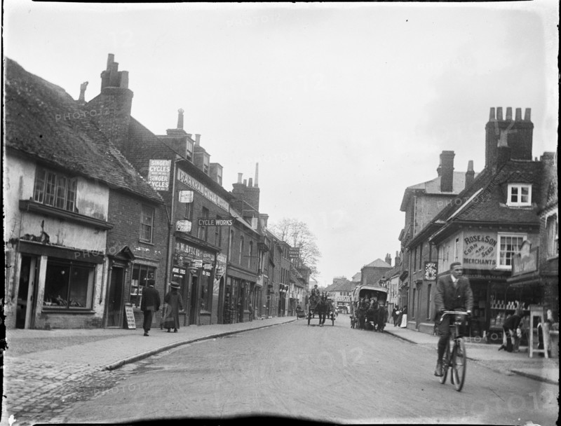 East Street, Farnham, Waverley, Surrey, 1909. Creator: Katherine Jean Macfee.