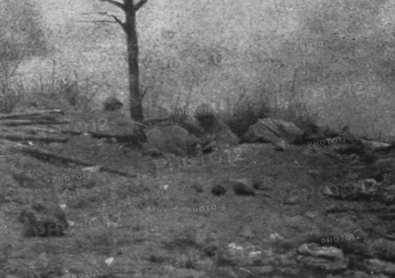 'Une semaine de combats sur la rive gauche de la Meuse; 15 mars (15 heures). --Apres nos..., 1916. Creator: Unknown.