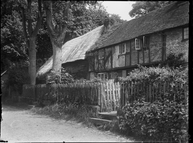 Upper Icknield Way, Whiteleaf, Princes Risborough, Wycombe, Buckinghamshire, 1918. Creator: Katherine Jean Macfee.
