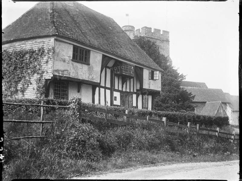 Ye Olde House, Stone-in-Oxney, Stone-cum-Ebony, Ashford, Kent, 1926. Creator: Katherine Jean Macfee.