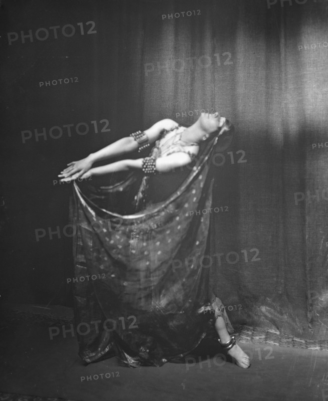 Maitland, Miss, 1915 Creator: Arnold Genthe.