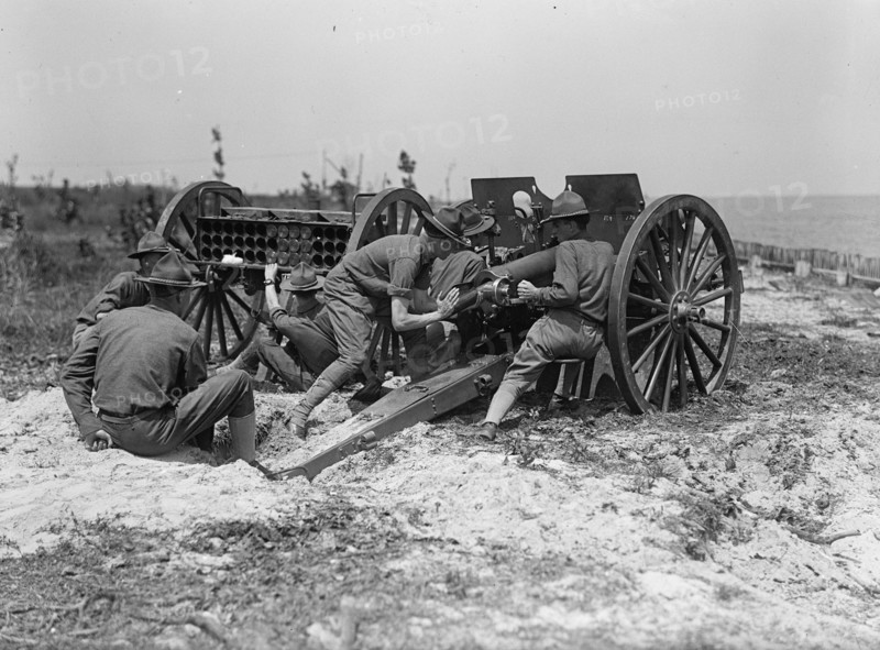 Military Training, 1917 or 1918. Creator: Harris & Ewing.