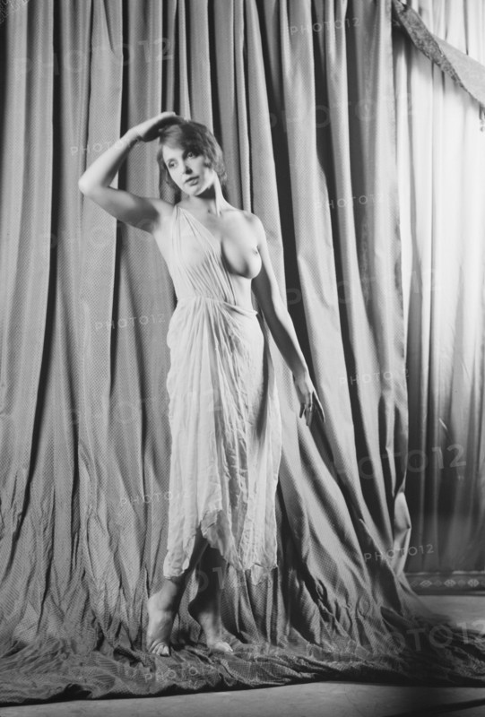 Braggiotti, Francesca, Miss, 1927 Creator: Arnold Genthe.