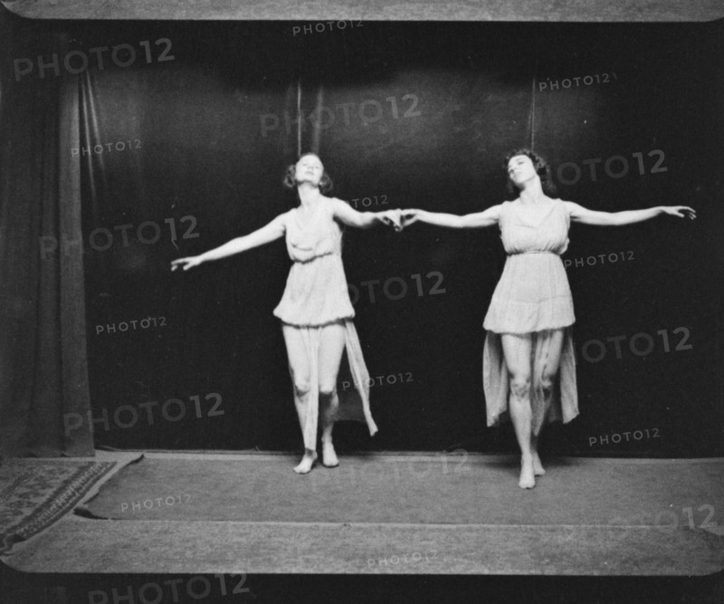 Marion Morgan dancers, between 1914 and 1927. Creator: Arnold Genthe.
