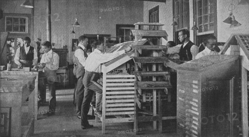 Typesetting printing office, 1904. Creator: Frances Benjamin Johnston.